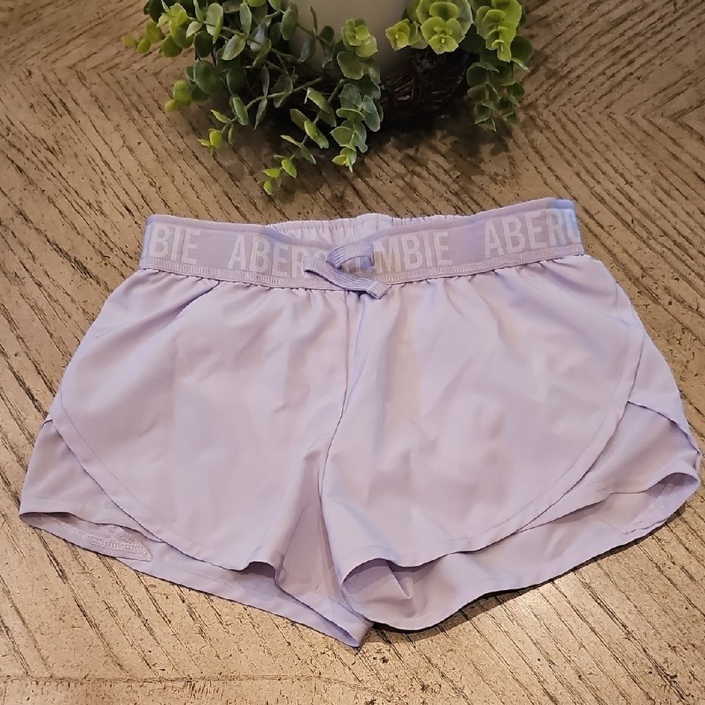 Abercrombie Kids Light Purple Shorts Size 9/10